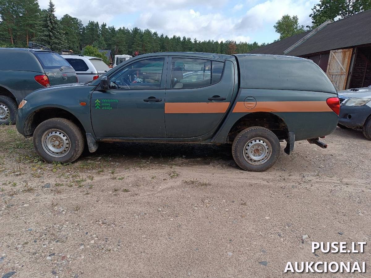 Lengvasis automobilis MITSUBISHI L200 Inv. nr. 06-03-74 Traktoriai, savaeigės mašinos, priekabos, puspriekabės 10