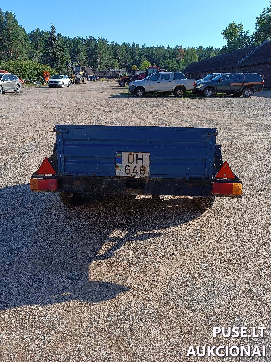 Priekaba iki 0.75 t. BELAZ 81201 Inv. Nr. 404000006537 06-03-42 Traktoriai, savaeigės mašinos, priekabos, puspriekabės 1