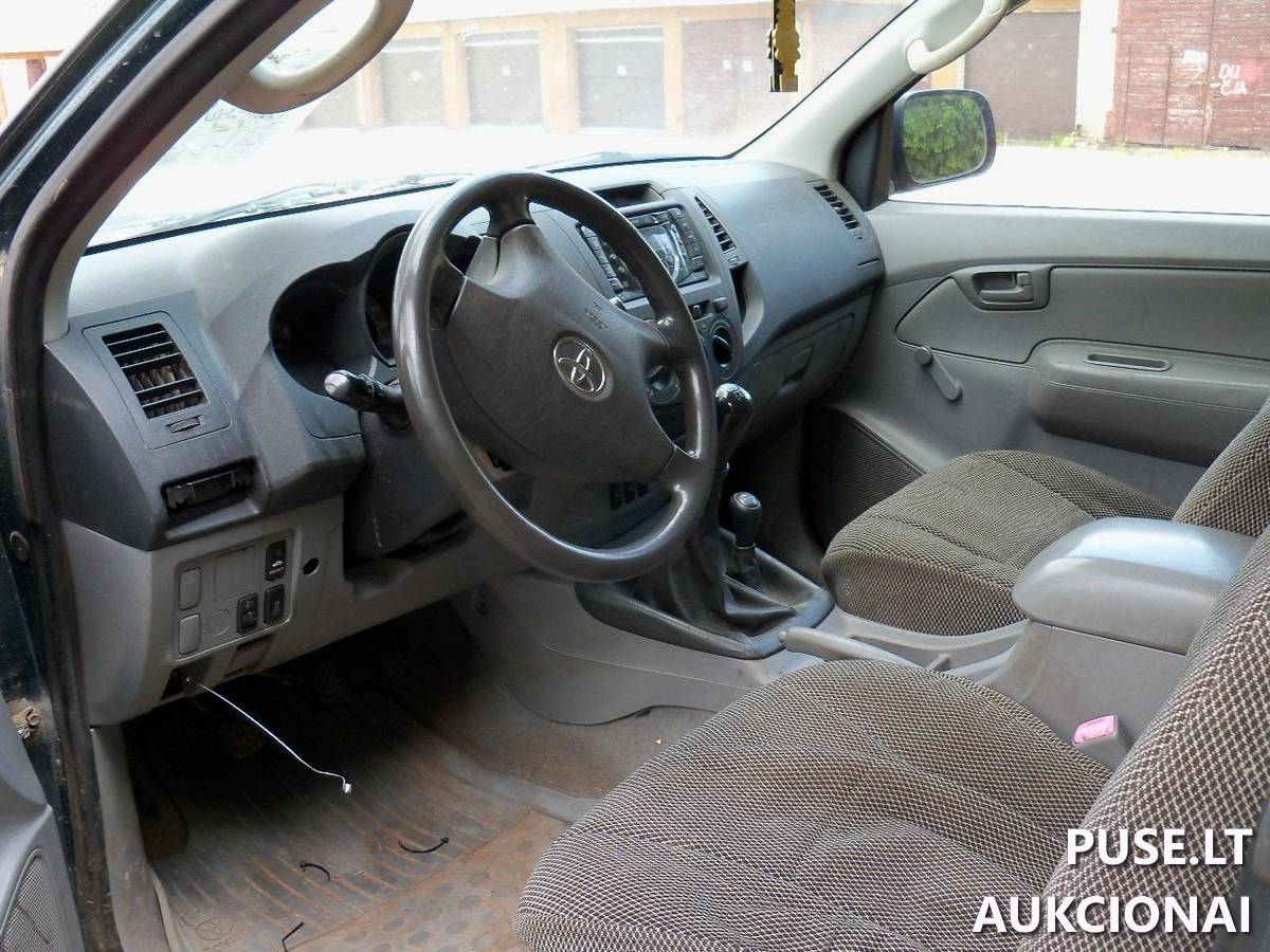 Lengvasis automobilis TOYOTA HILUX Inv. Nr. 11-46938 Traktoriai, savaeigės mašinos, priekabos, puspriekabės 3