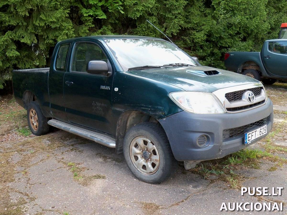 Lengvasis automobilis TOYOTA HILUX Inv. Nr. 11-46938 Traktoriai, savaeigės mašinos, priekabos, puspriekabės 4