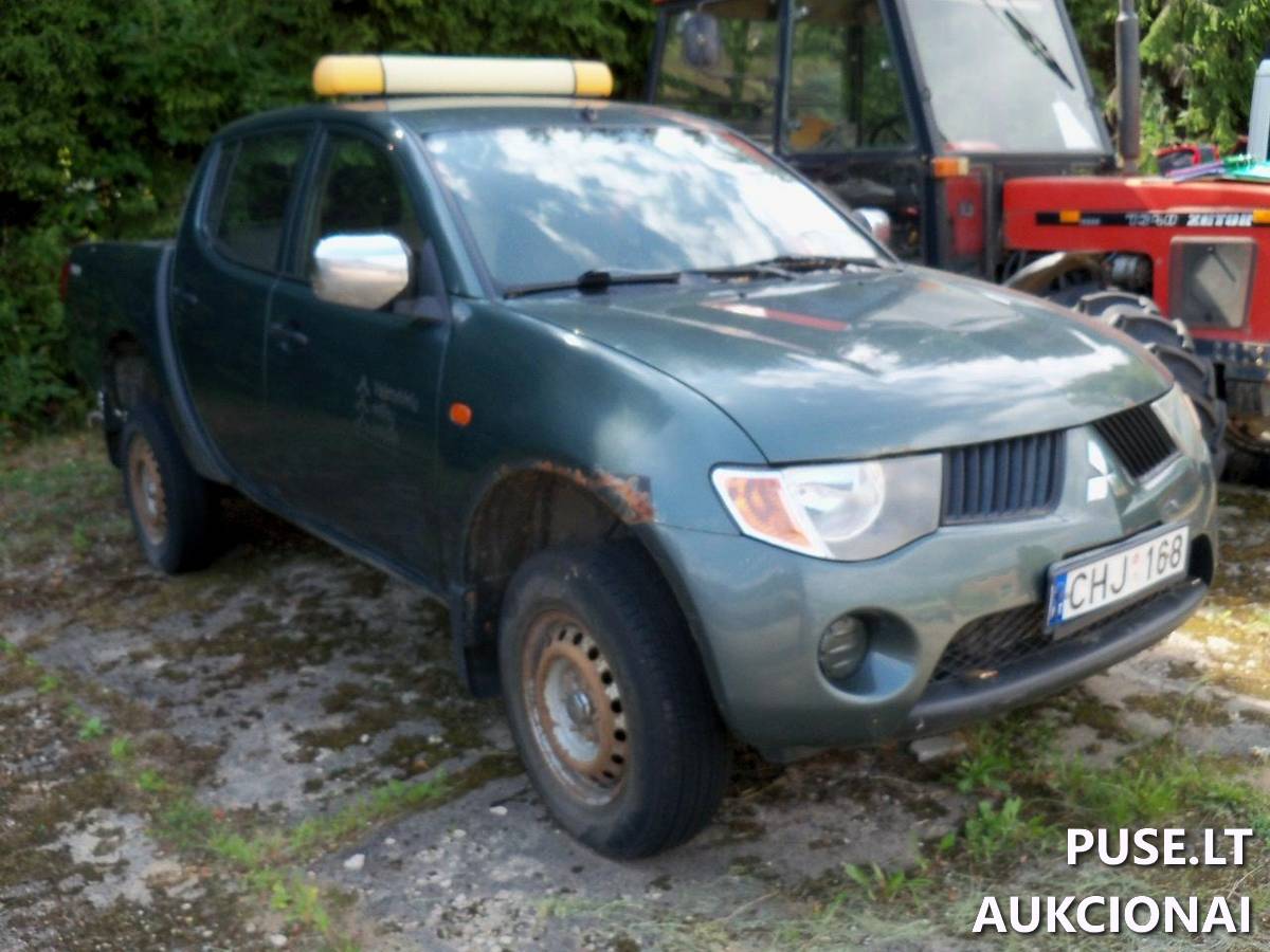Lengvasis automobilis	MITSUBISHI	L200 Inv. nr. 05-0741-1 Traktoriai, savaeigės mašinos, priekabos, puspriekabės 5