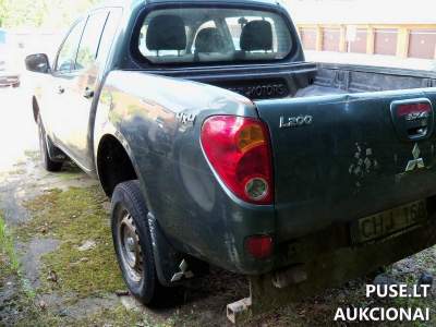 Parduodama techniškai prasta MITSUBISHI L200 technika Kauno rajone, pradinė kaina 4700 EUR