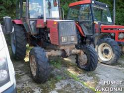 Traktoriai, savaeigės mašinos, priekabos, puspriekabės - Ratinis traktorius MTZ 892 Inv. nr. 05-0105