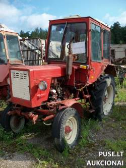 Traktoriai, savaeigės mašinos, priekabos, puspriekabės - Ratinis traktorius MTZ	T-25 Inv. nr. 05-0240