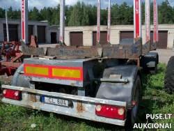 Traktoriai, savaeigės mašinos, priekabos, puspriekabės - Miškovežio priekaba CAMRO	CP1323 Inv. nr. 05-0751