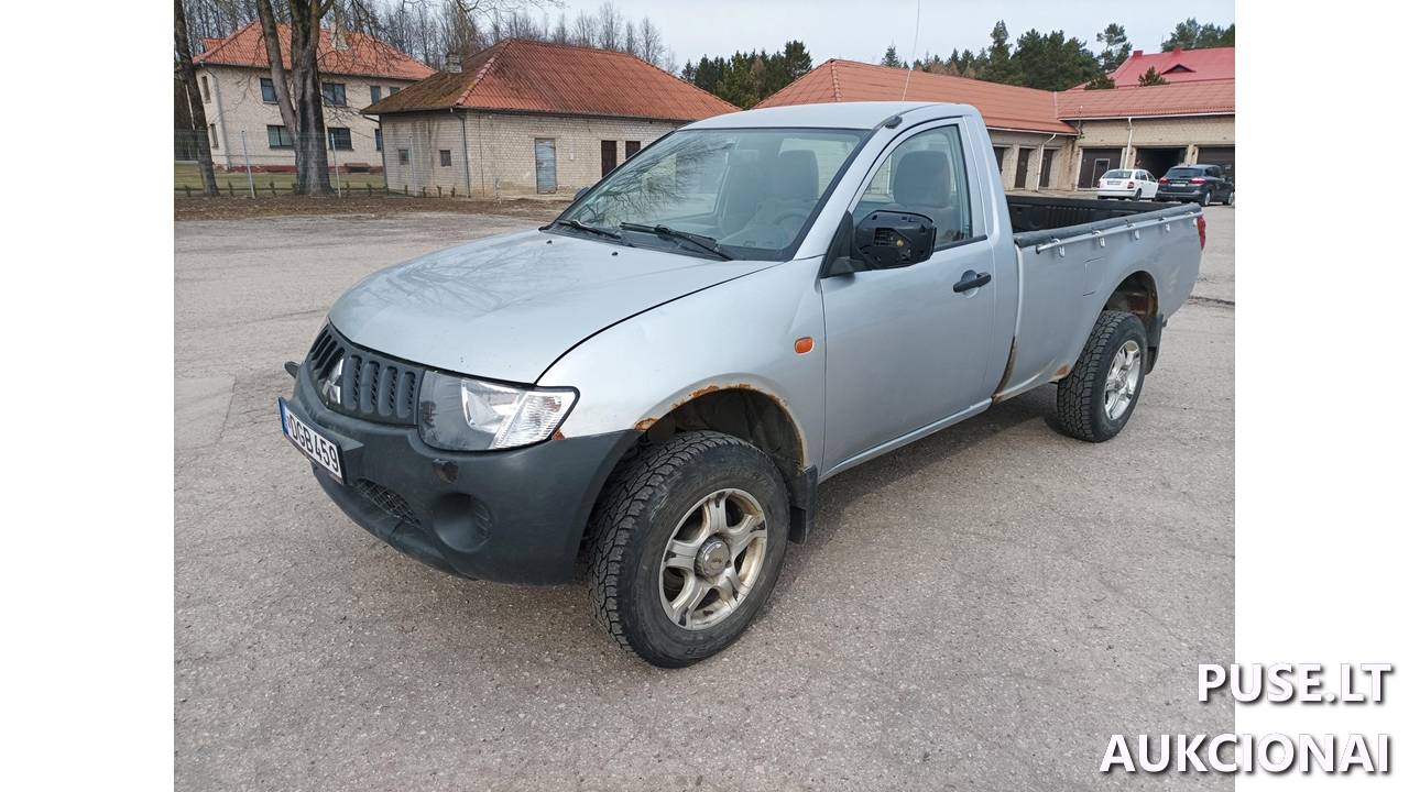 Lengvasis automobilis Mitsubishi L200 Inv. Nr.03-2145 Traktoriai, savaeigės mašinos, priekabos, puspriekabės 4