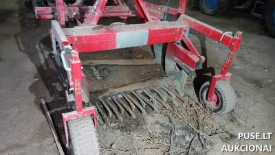 Sodmenų iškasimo plūgas (lankena) Rokiškio r. aukcionas nuo 430 EUR