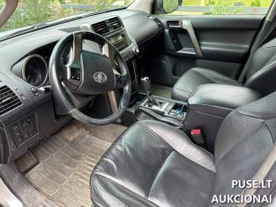 Keleivinis automobilis Toyota Land Cruiser 150 serija 15200 EUR pradinė kaina