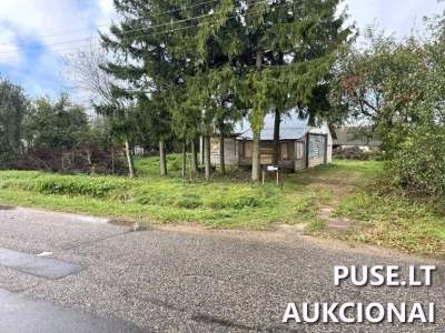 1/2 dalis parduodama. Nekilnojamas turtas Širvintų rajone, Vindeikių k., Ateities g. 4, pradinė kaina 1600 EUR