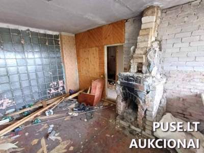 Parduodamas 25 kv.m. butas Ventoje, Akmenės r. sav., pradinė kaina 252 EUR