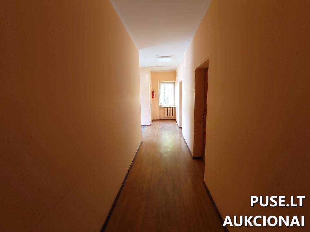 Administracinė patalpa Patalpos/Butai Bažnyčios g. 3, 71122 Šakiai, Šakių sen., Šakių r. sav. 10