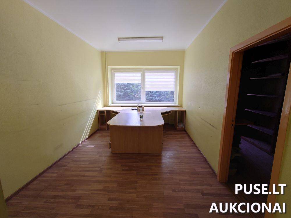 Administracinė patalpa Patalpos/Butai Bažnyčios g. 3, 71122 Šakiai, Šakių sen., Šakių r. sav. 12