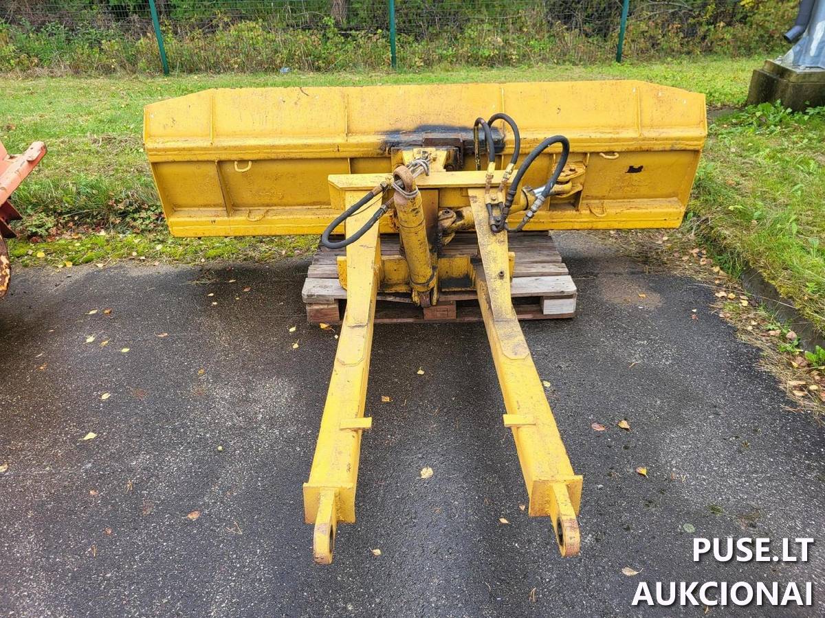 Traktorius MTZ , Belarus - 820 Traktoriai, savaeigės mašinos, priekabos, puspriekabės 5