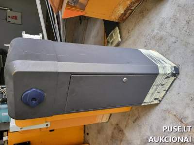 Automatinė numerių atpažinimo kamera ir kelio barjeras Vilniuje, pradinė kaina 450 EUR