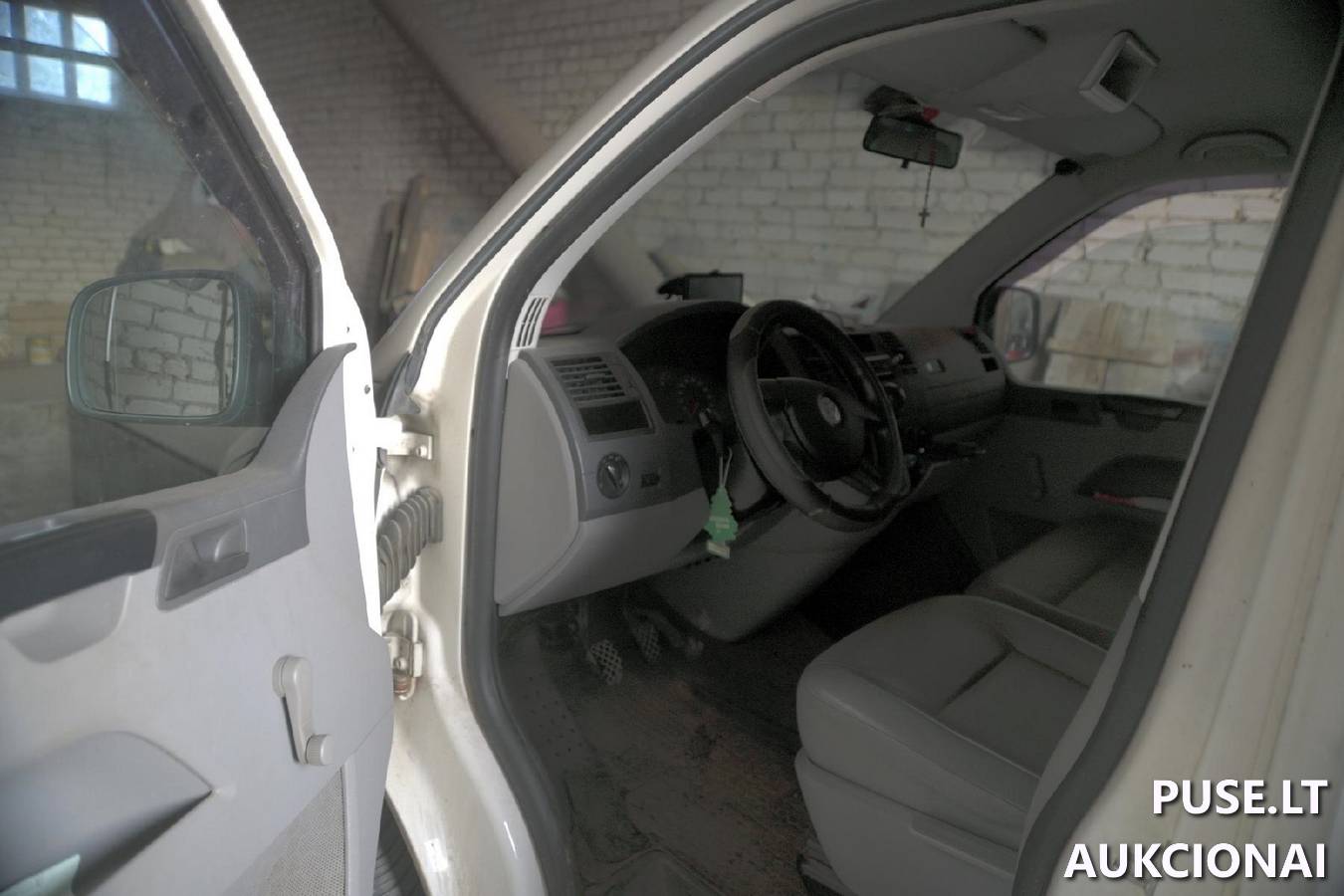 VW TRANSPORTER Keleivinis automobilis 6