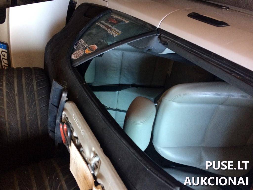 BMW 320 Keleivinis automobilis 5