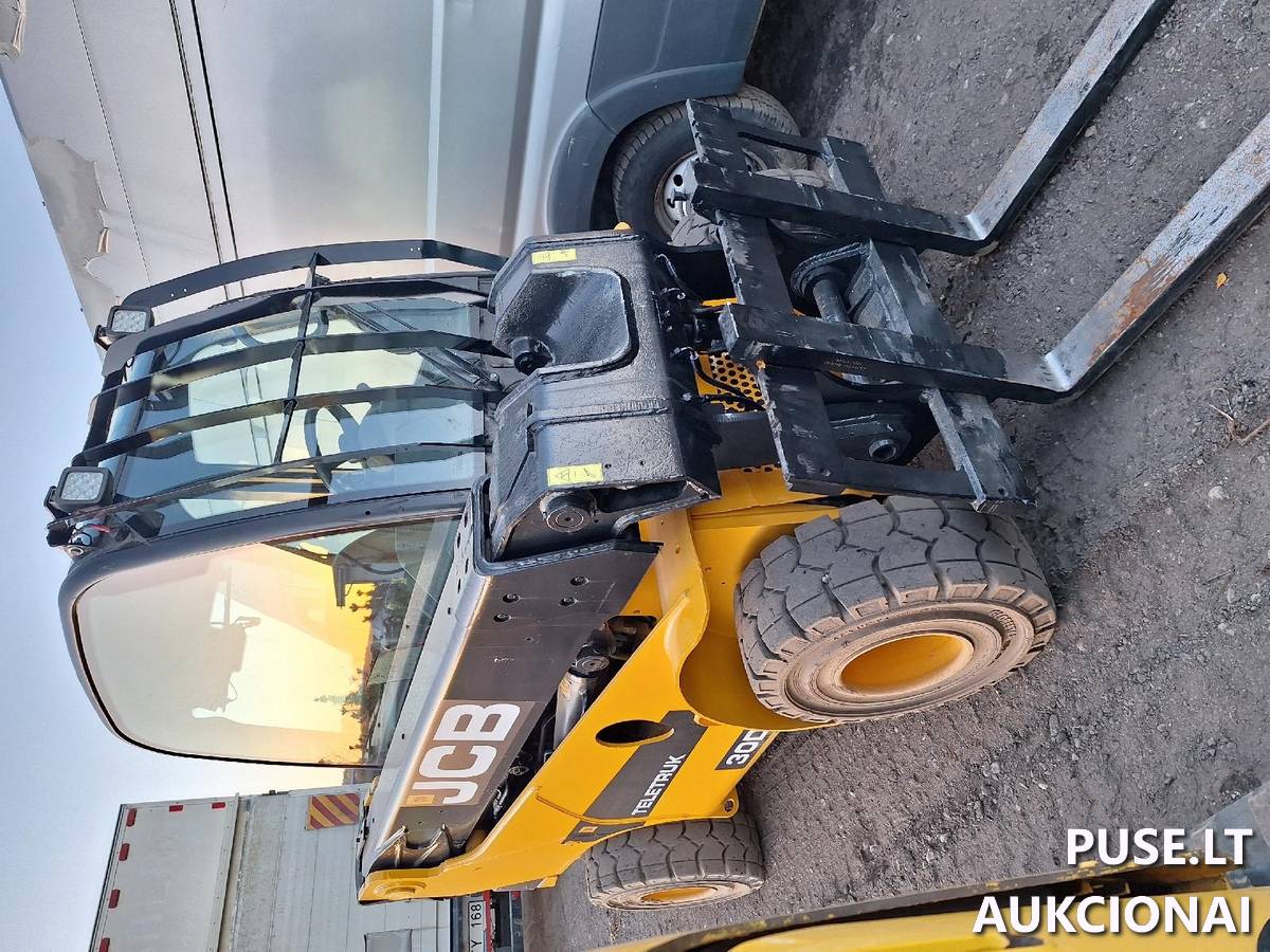 KRAUTUVAS TELETRUK JCB Kitas turtas 1