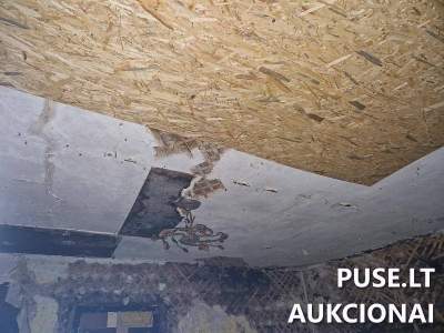 Parduodamas 31 kv.m butas Vilniuje, Rugiagėlių g. 10, pradinė kaina 9578 EUR, po gaisro