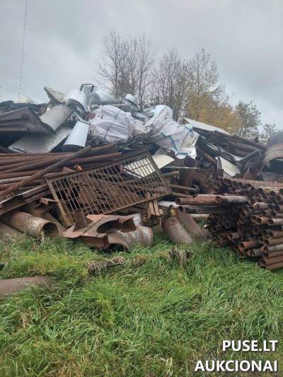 700 tonų metalo laužo pardavimas viešame aukcione Kaune nuo 182000 EUR