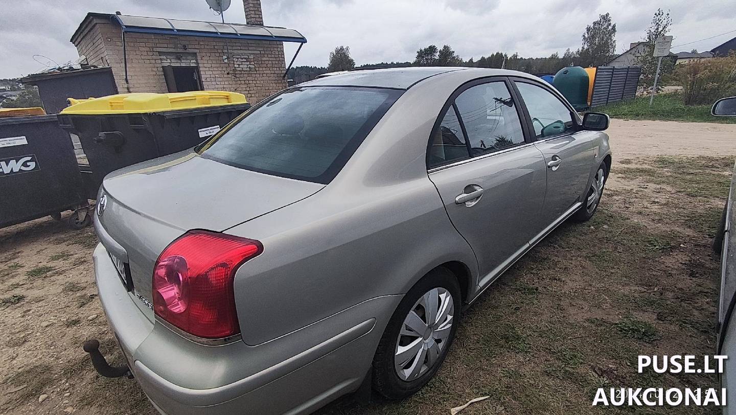 Toyota Avensis Lengvasis automobilis 4