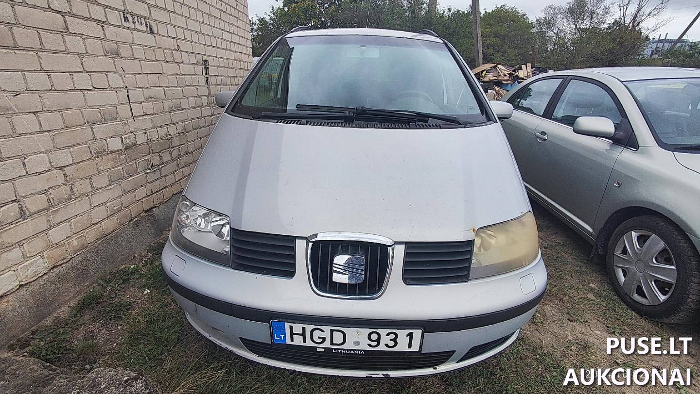 Siat Alhambra Lengvasis automobilis 2