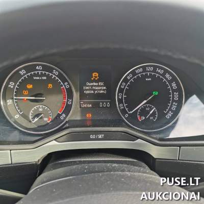 Parduodama lengvasis automobilis Škoda Superb 2019 m. automatinė dėžė 9000 EUR aukcione