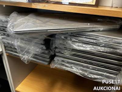 Nešiojamieji kompiuteriai aukcione Vilniuje, pradinė kaina 1650 EUR, naudota biuro įranga