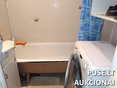 Parduodama dalis buto Vilniuje, I. Kanto g. 24, 70 kv.m bendro ploto dalimi, pradinė kaina 20340 EUR