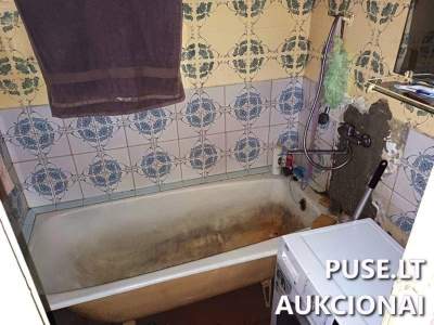 45/100 buto dalis su rūsiu Vilkaviškyje, Lauko g. 26A, pradinė kaina 10611 EUR