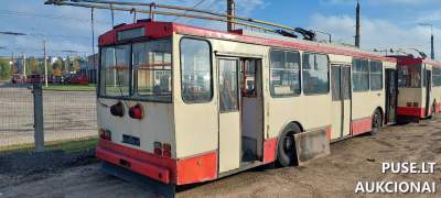 Lengvasis automobilis ŠKODA 14 TR 02 1496 parduodamas aukcione nuo 1373 EUR