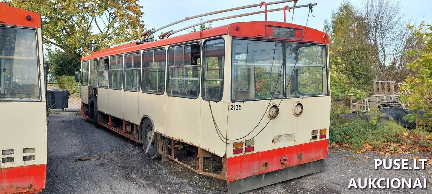 ŠKODA 14 TR 02  2135 Nenurodyta 1