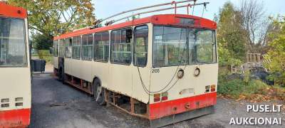 Transporto priemonė ŠKODA 14 TR 02 2135 parduodama aukcione nuo 1373 EUR