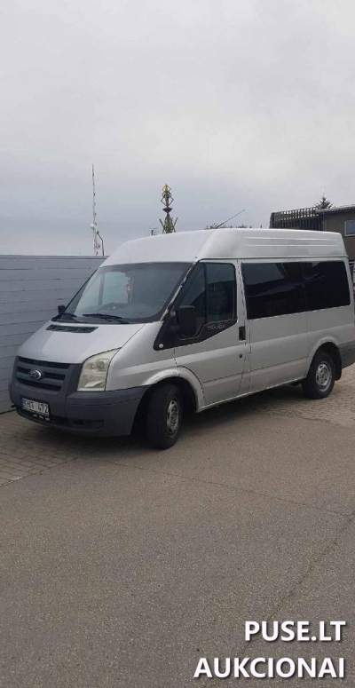 Ford Transit mikroautobusas varžytynėse pradinė kaina 3000 EUR, baigiasi 2024-12-23