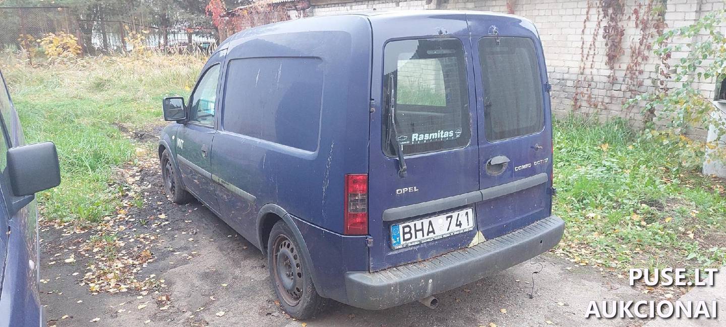 Transporto priemonės Lengvasis automobilis 3