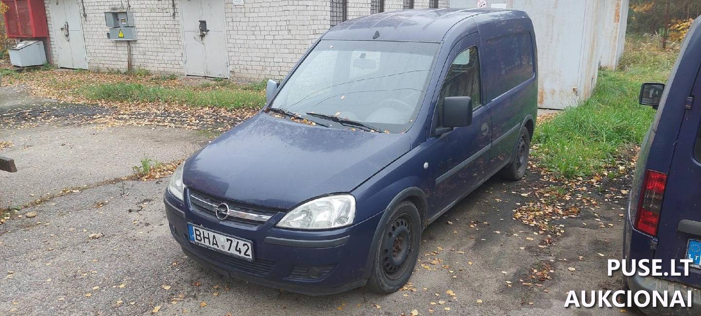 Transporto priemonės Lengvasis automobilis 4
