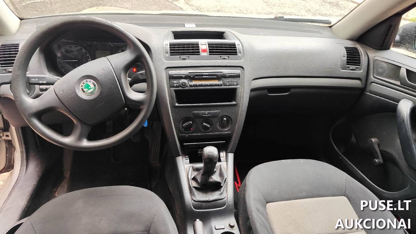 SKODA Octavia Lengvasis automobilis 3
