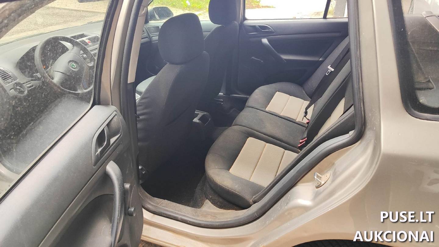 SKODA Octavia Lengvasis automobilis 15