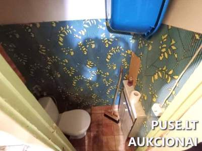 Mažas butas Šiauliuose Vytauto g. 261, pradinė kaina 9000 EUR, dalinė nuosavybė