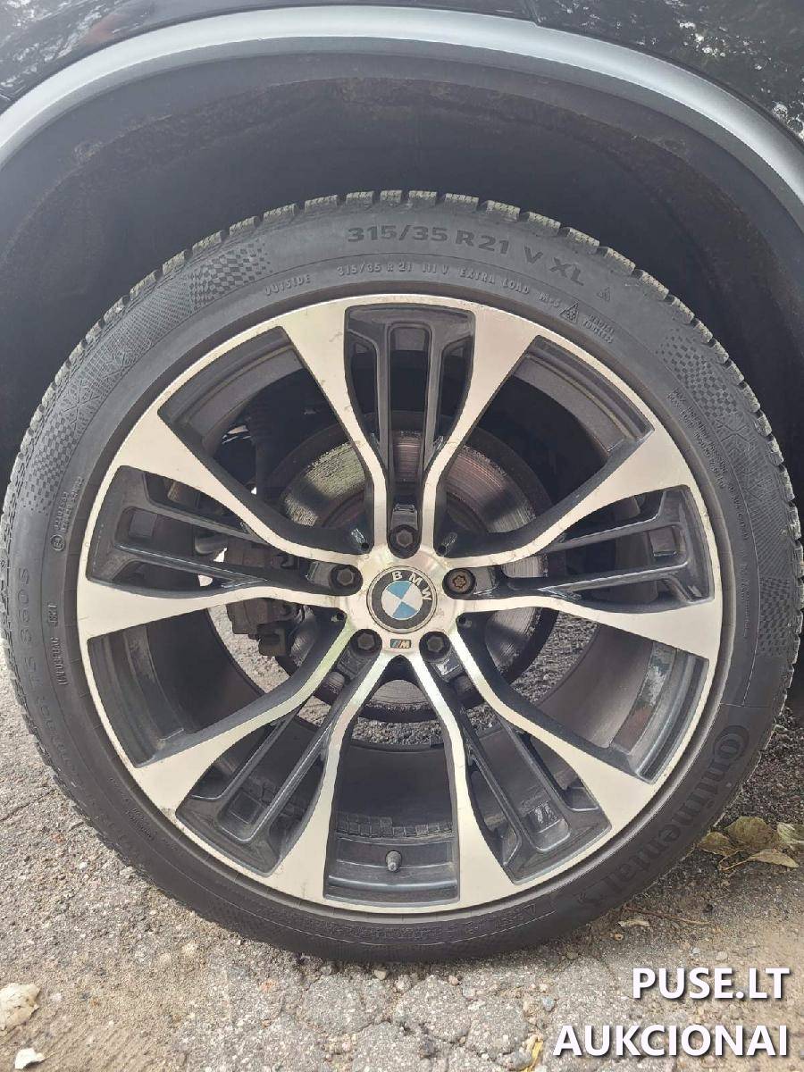 Automobilis BMW X5 xDrive 30d Lengvasis automobilis 8