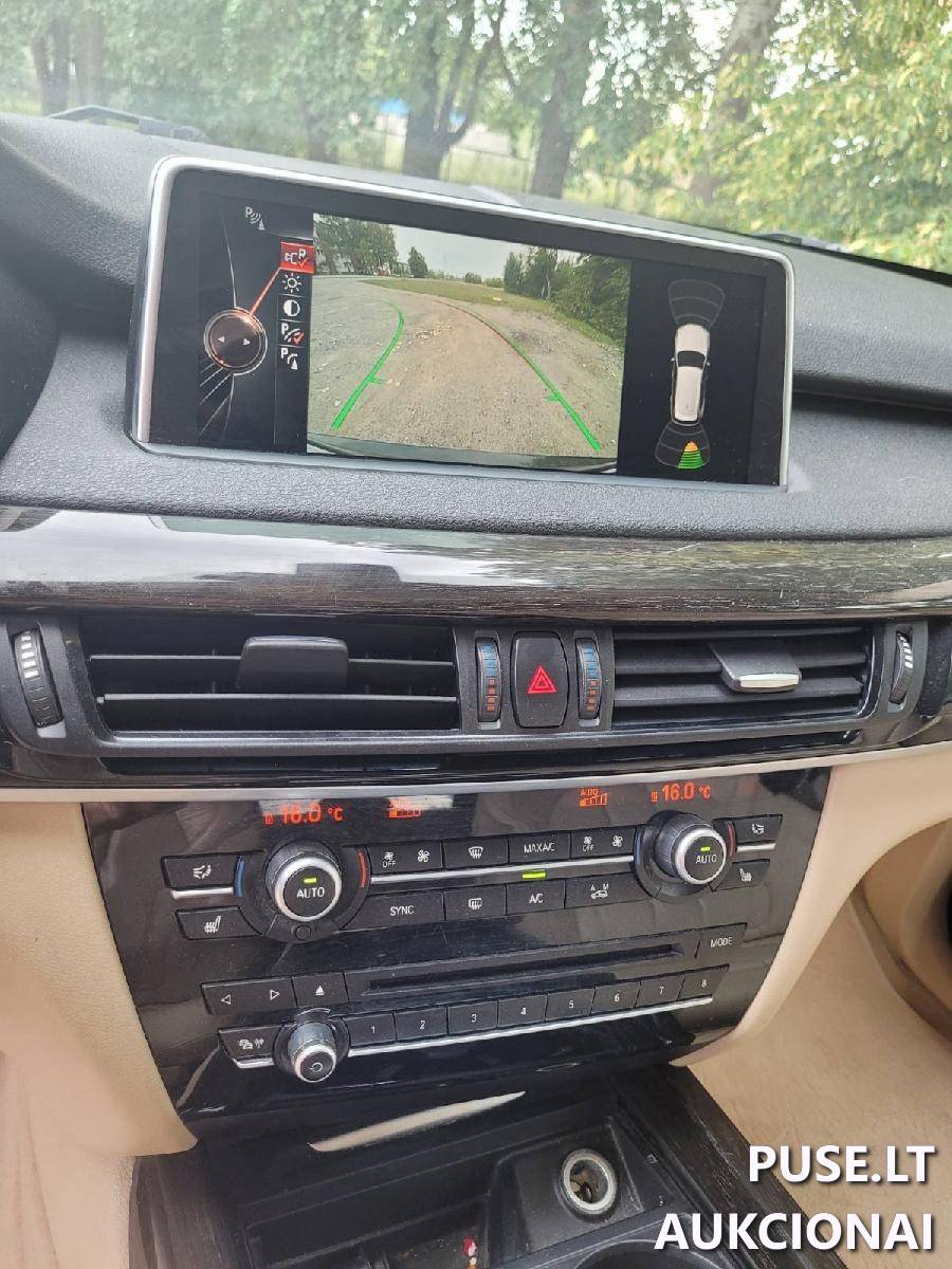 Automobilis BMW X5 xDrive 30d Lengvasis automobilis 16