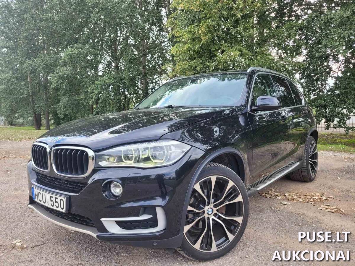 Automobilis BMW X5 xDrive 30d Lengvasis automobilis 20