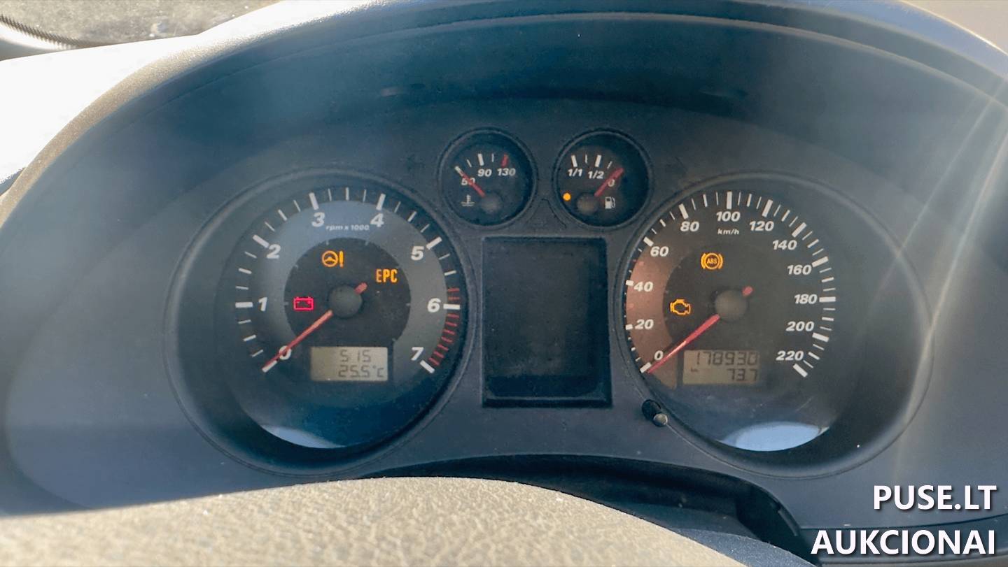 Automobilis SEAT CORDOBA  (valstybinis Nr. BZD870) Lengvasis automobilis 1