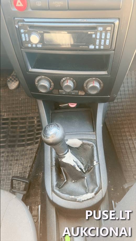 Automobilis SEAT CORDOBA  (valstybinis Nr. BZD870) Lengvasis automobilis 12