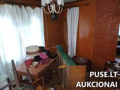 Gyvenamasis namas su ūkiniais pastatais Kaišiadorių mieste, Maironio g. 13, pradinė kaina 17900 EUR