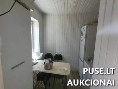 Butas Klaipėdoje, Ąžuolų g. 11, parduodamas viešame aukcione pradine kaina 30500 EUR
