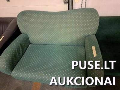 Žalias medžiaginis minkštasuolis aukcione pradine kaina 15 EUR