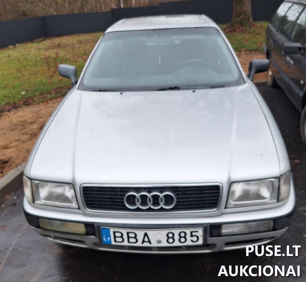 AUDI 80 Keleivinis automobilis 1