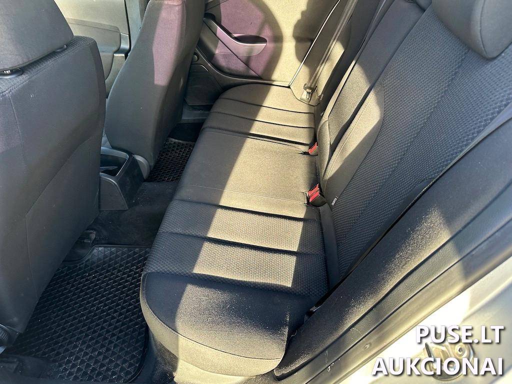 Volkswagen Passat Keleivinis automobilis 9