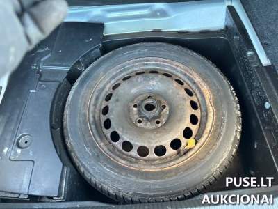 Parduodamas keleivinis automobilis Volkswagen Passat Klaipėdoje, pradinė kaina 745 EUR