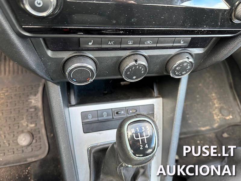 SKODA OCTAVIA Keleivinis automobilis 1